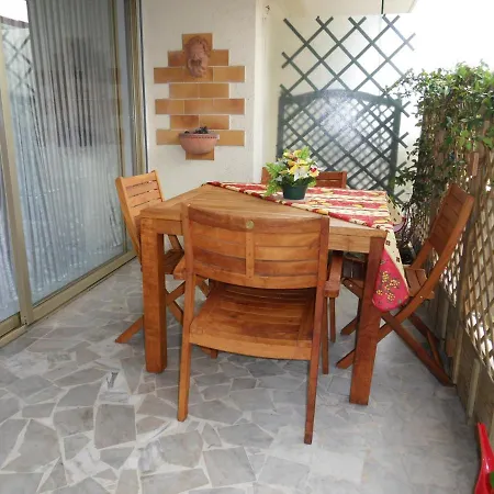Apartament Carina Antibes